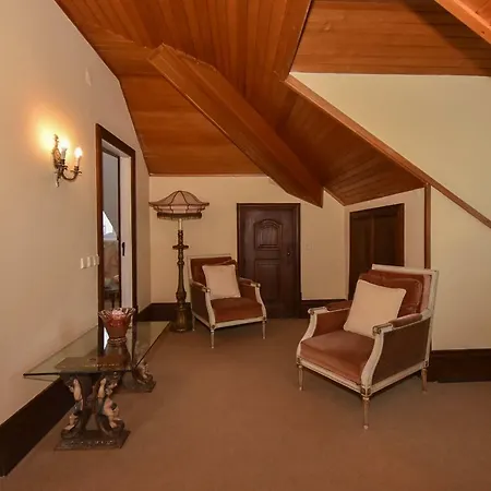 Charming House With Garden And Pool منزل ريفي براغا