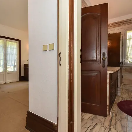 Charming House With Garden And Pool 乡村民宿