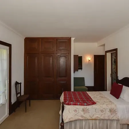 منزل ريفي Charming House With Garden And Pool براغا